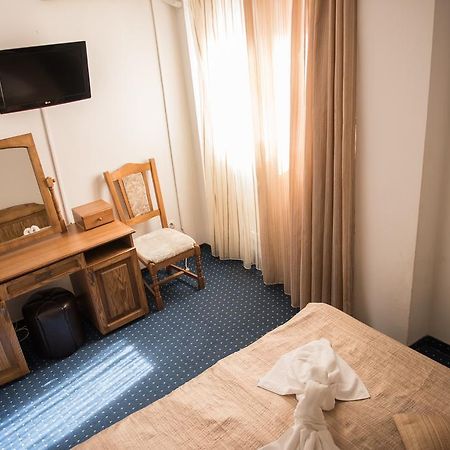 Hotel Dynes Eforie Nord Esterno foto